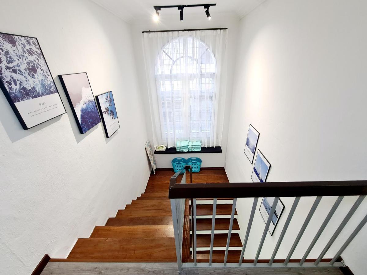 527 Beachhouse L 5 Bedroom With Swimming Pool - 3Min Walk To The Beach Tanjung Bungah  Ngoại thất bức ảnh