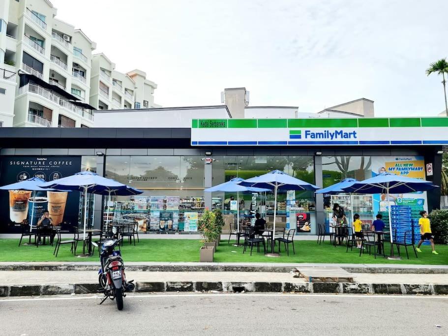 527 Beachhouse L 5 Bedroom With Swimming Pool - 3Min Walk To The Beach Tanjung Bungah  Ngoại thất bức ảnh