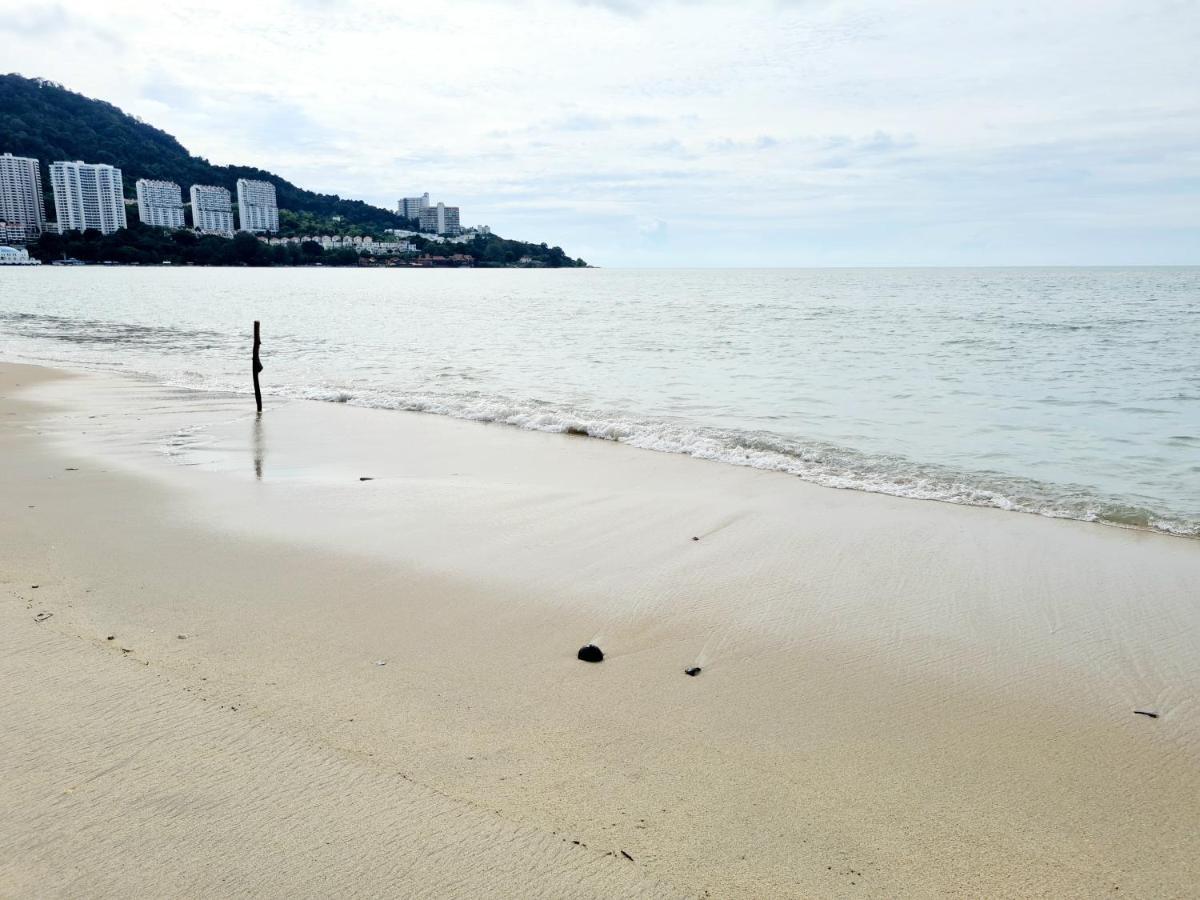 527 Beachhouse L 5 Bedroom With Swimming Pool - 3Min Walk To The Beach Tanjung Bungah  Ngoại thất bức ảnh